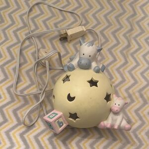 Source Unknown Yellow Starry Night Light with Animals